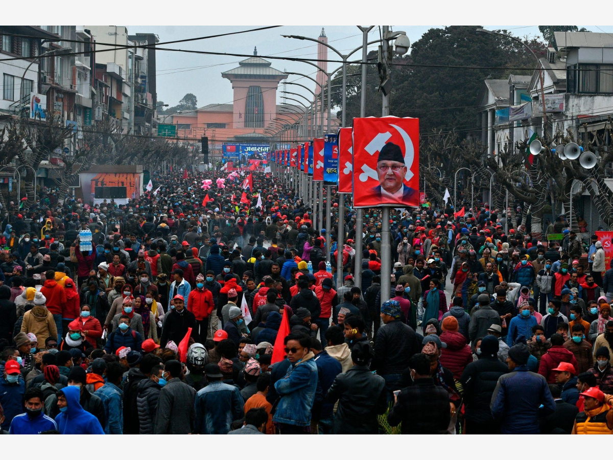 मुख्य राजनीतिक मुद्दा र उम्मेदवारहरू