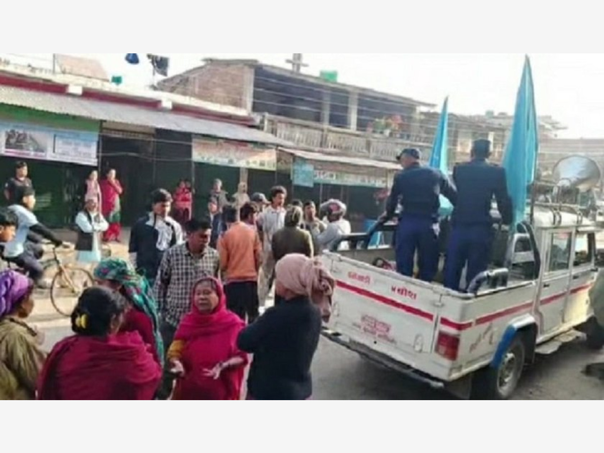 रास्वपाको चुनावी प्रचारमा हिँडेको गाडीबाट चामल र मदिरासहितका सामान बरामद