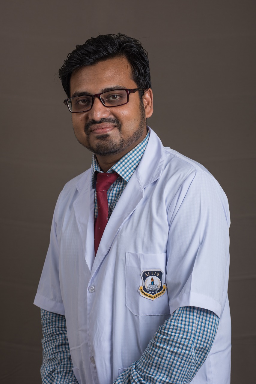 Dr. Rajneesh Jha
