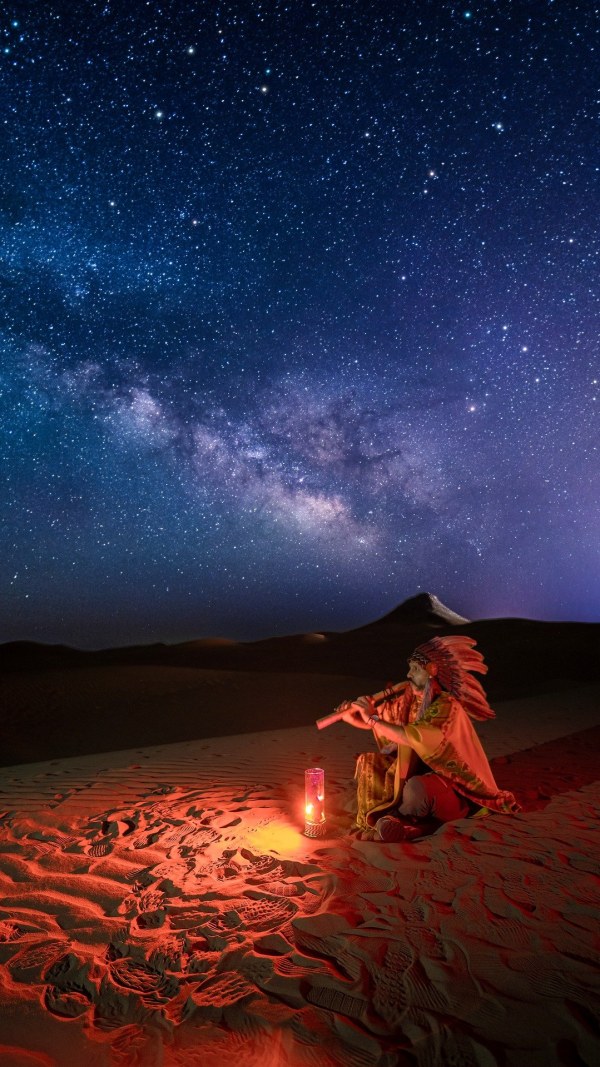 “वन्यजन्तु र खगोल फोटोग्राफीमा रुचि राख्ने इरानी फोटोग्राफर।”