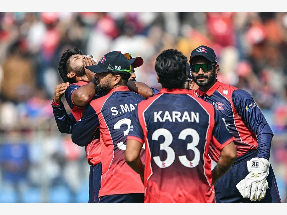 📸 नेपाल क्रिकेट टोलीको संघर्षपूर्ण प्रदर्शन, समर्थकको उत्साह कायमै