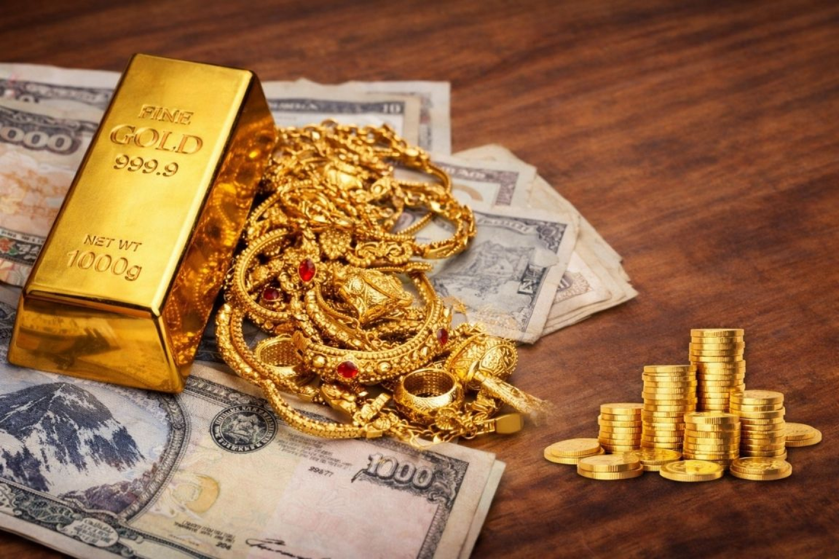 सुन तोलामा ६ हजार ५ सयले घट्यो, सातामै ३४ हजार रुपैयाँ सस्तियो