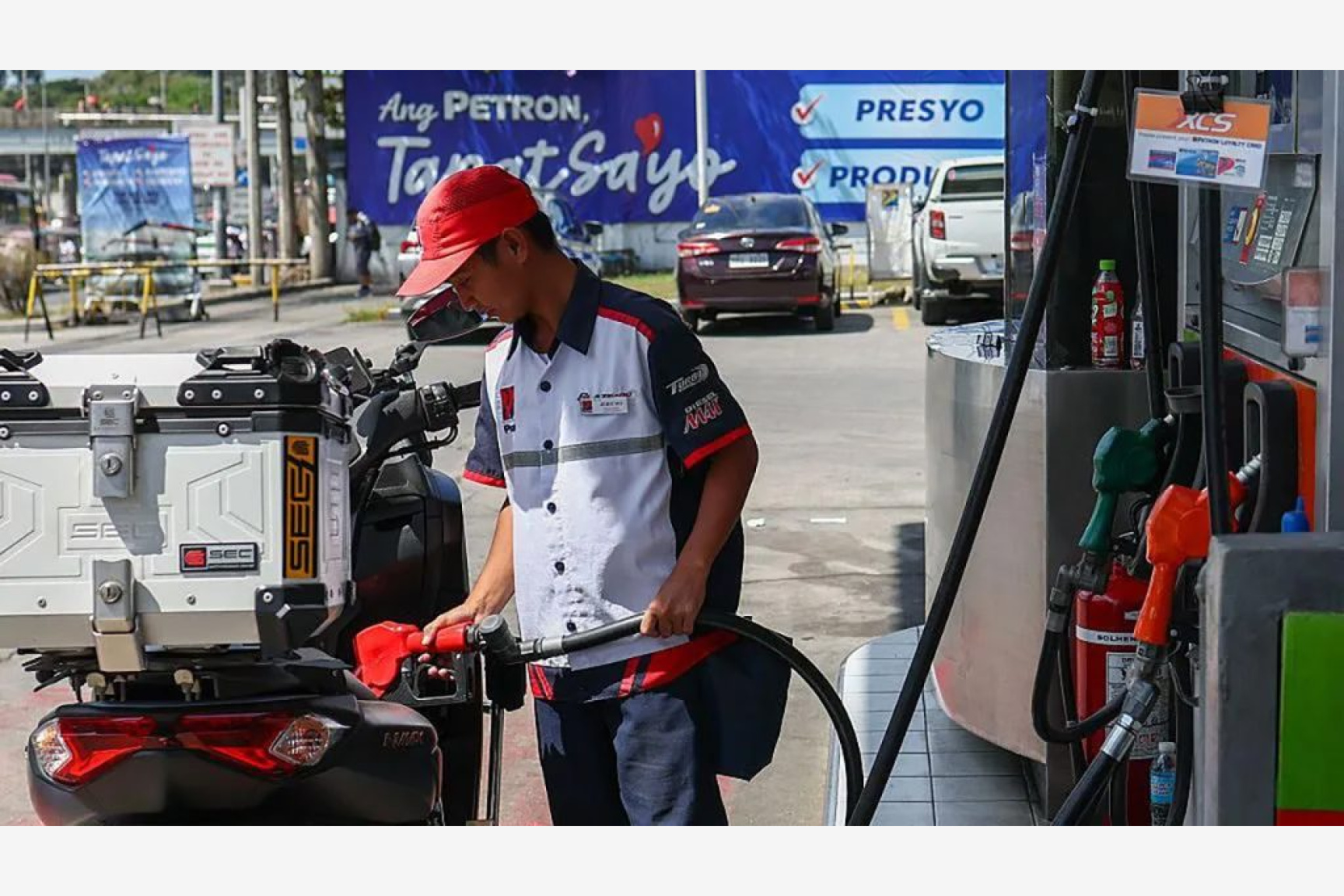 इन्धन संकट चर्किँदा फिलिपिन्समा ऊर्जा संकटकाल, श्रीलंकाले जारी गर्‍यो कडा बचत नीति