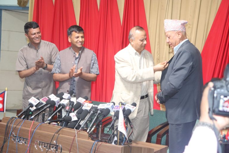 एमाले प्रचार विभाग प्रमुखको जिम्मेवारी राजेन्द्र गौतमलाई