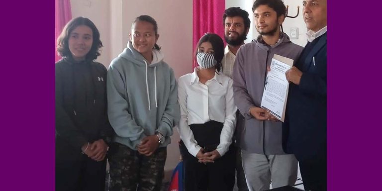 शैक्षिक सुधारको माग गर्दै विद्यार्थी परिषद् कोशी प्रदेशले बुझायो प्रधानमन्त्रीलाई ज्ञापन पत्र