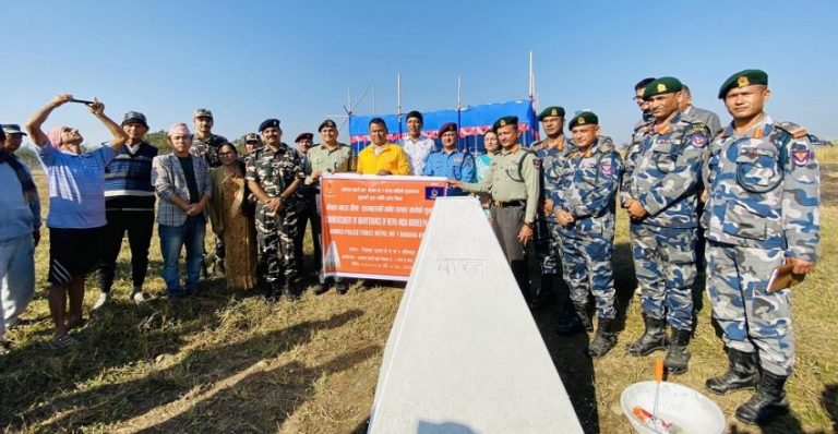 नेपाल-भारत सीमास्तम्भको मर्मत सुरु